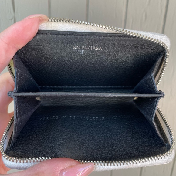 Balenciaga Wallet - Picture 5 of 8